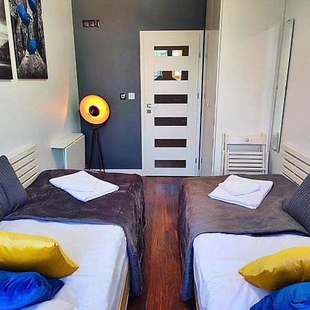 City Hall Bliss Suite - Premium Apartament Z Balkonem I Widokiem Na Ratusz コウォブジェク エクステリア 写真